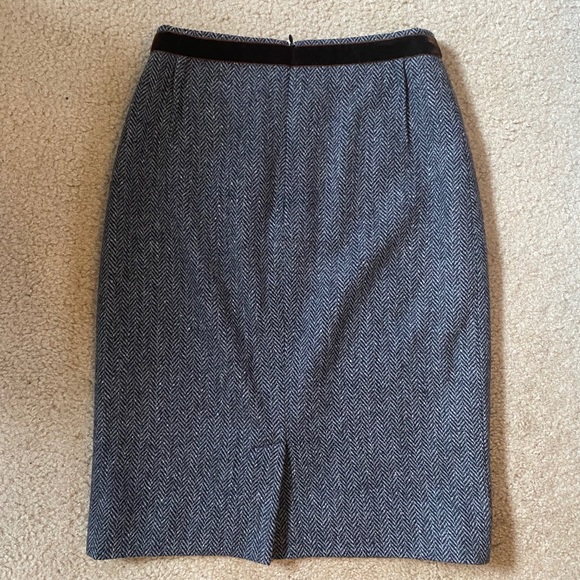 Dolce&Gabbana suit. - Picture 11 of 13